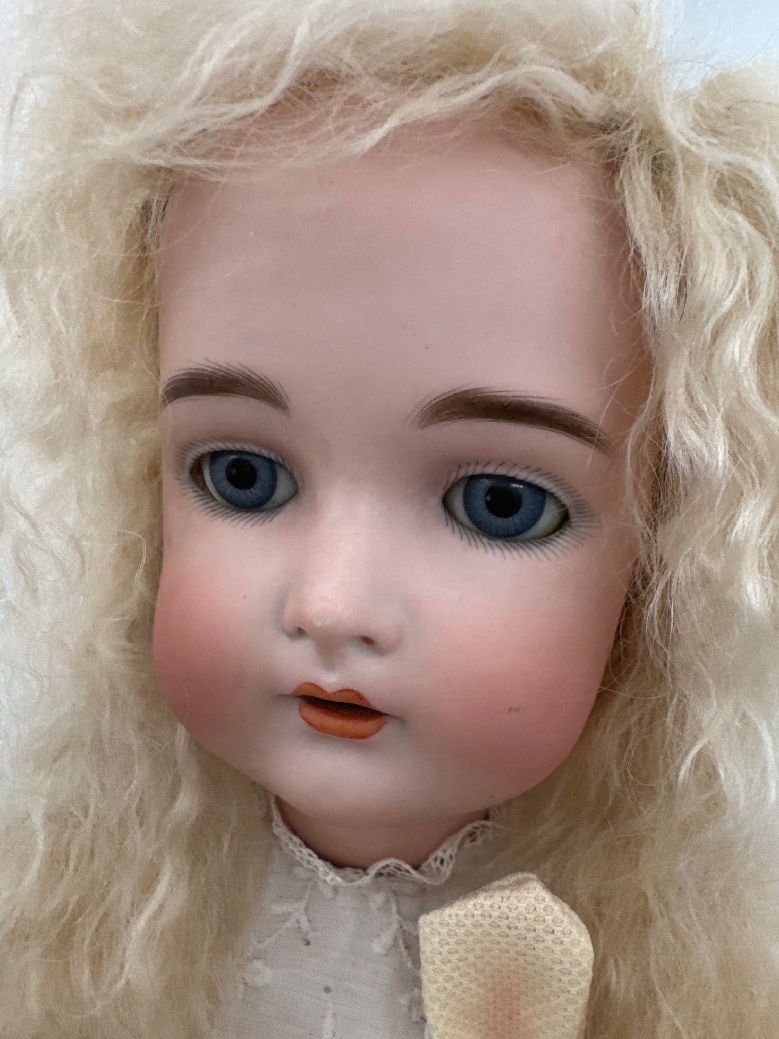 Antique German doll Kämmer & Reinhardt/Simon&Halbig