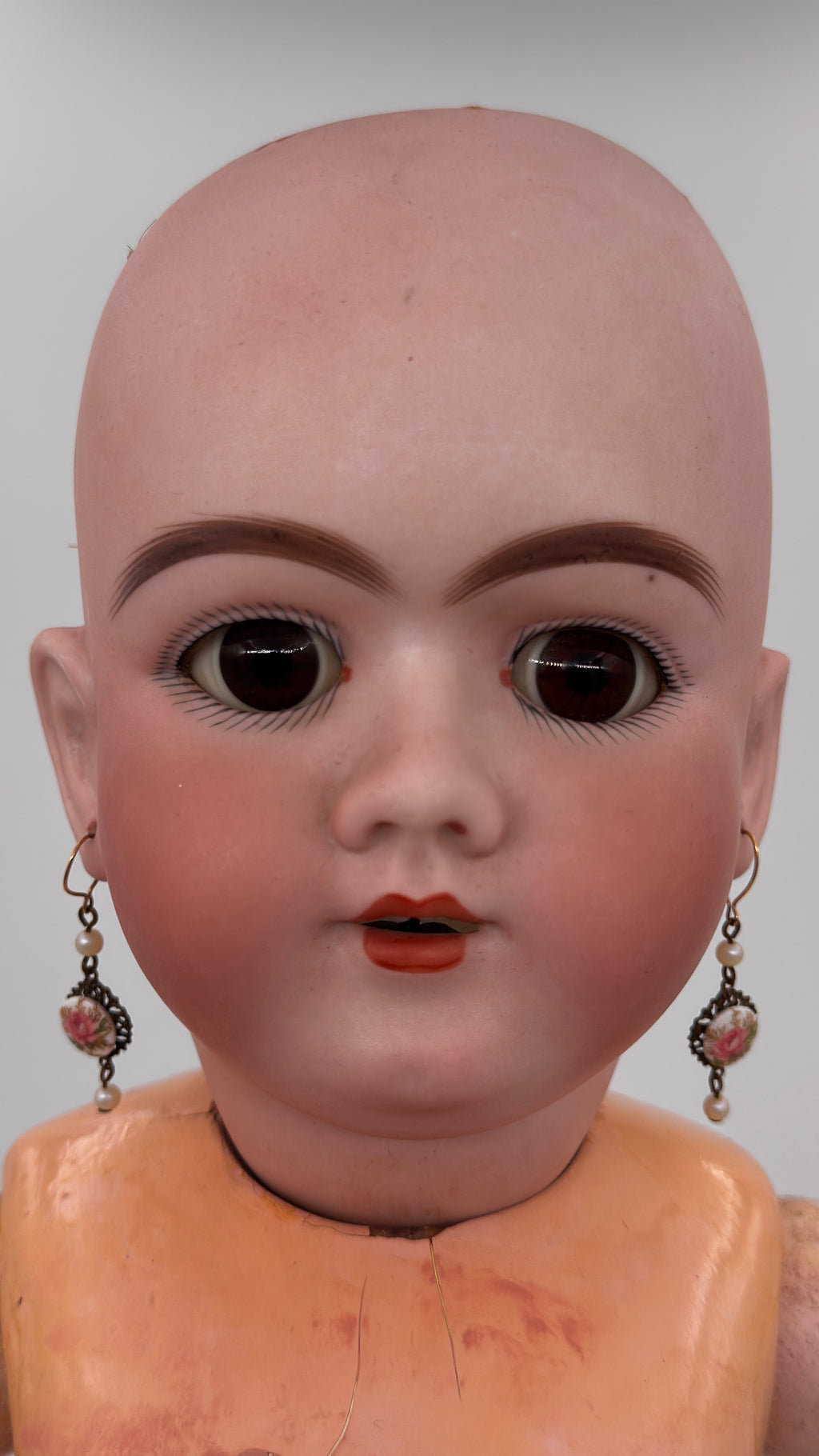 Antique Germany doll Heinrich Handwerck 99 bisque head