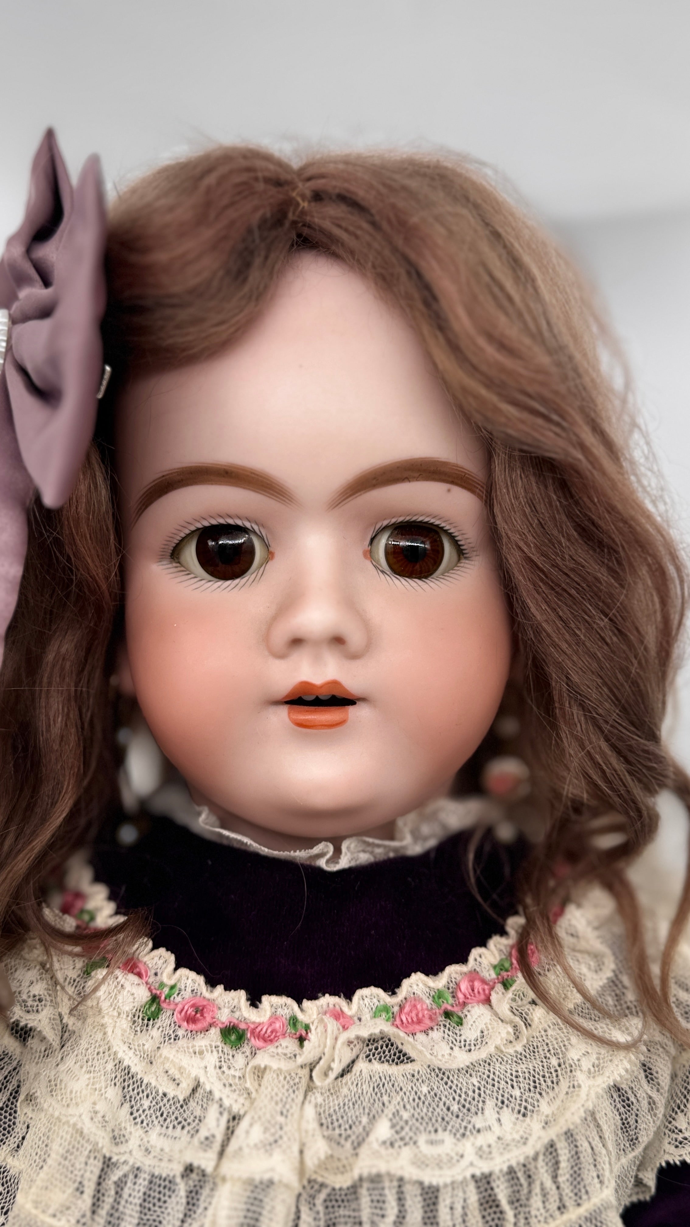 Antique Germany doll Heinrich Handwerck 99 bisque head