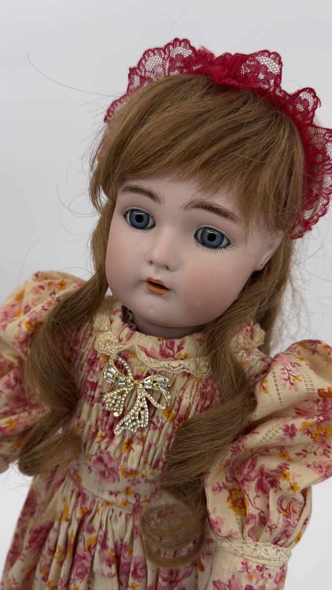 Antique German Bisque Doll Kämmer & Reinhardt 53 Simon & Halbig Early 1900s Rare Collectible Doll for Sale
