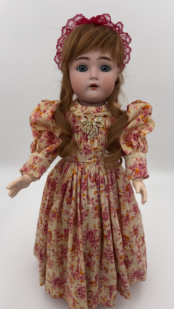 Antique German Bisque Doll Kämmer & Reinhardt 53 Simon & Halbig Early 1900s Rare Collectible Doll for Sale