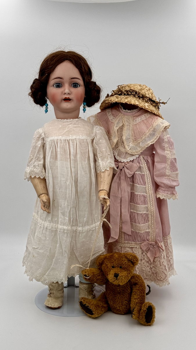 Rare Antique Simon & Halbig WSK 5 Doll 28” German Bisque Head Blue Sleep Eyes1