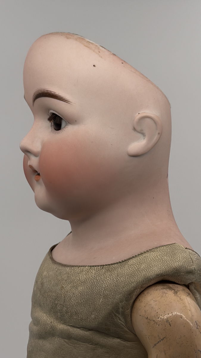 Antique Heinrich Handwerck 139 Doll 28” German Bisque Doll with Original Leather Body