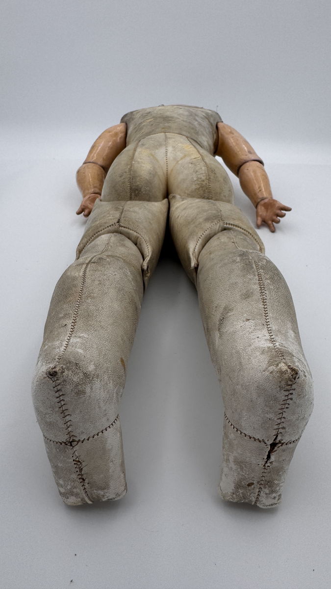 Antique Heinrich Handwerck 139 Doll 28” German Bisque Doll with Original Leather Body