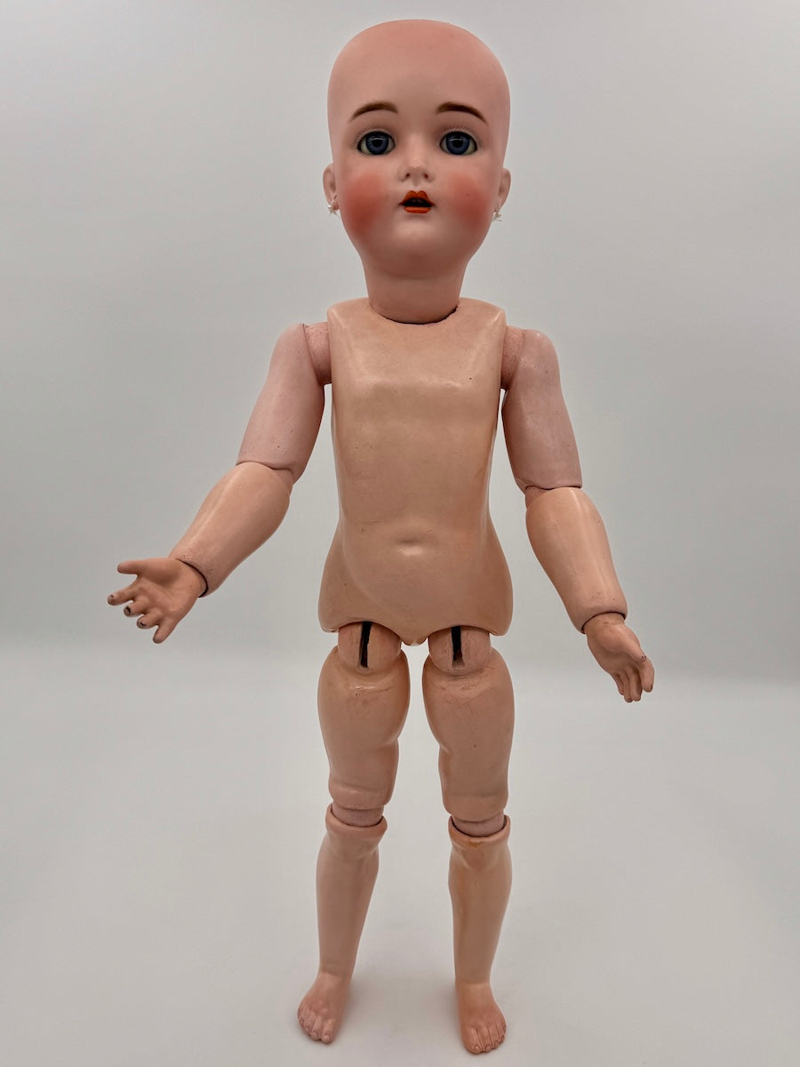 Antique German doll Kämmer & Reinhardt/Simon&Halbig