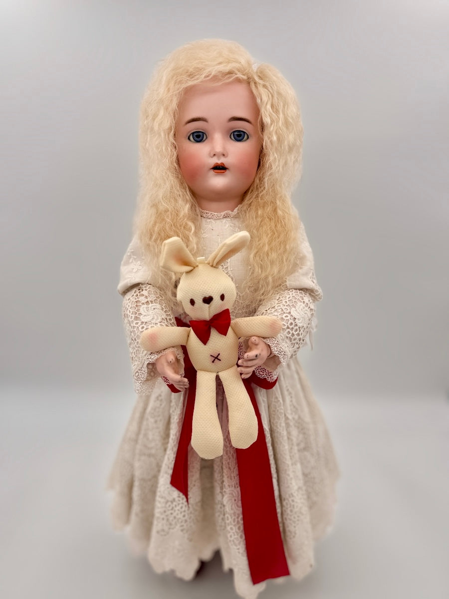 Antique German doll Kämmer & Reinhardt/Simon&Halbig